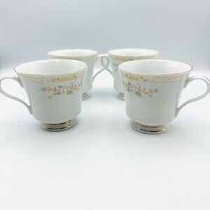 SET OF 4 Liling Fine China Yung Shen 3 3/8” Tea Cups Jade Tree Floral Gold